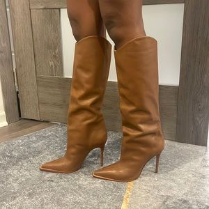 Schutz butterscotch high boots, size 10b. New